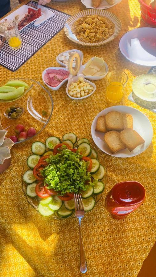 Zion Jardim Monsanto Bed & Breakfast Bagian luar foto