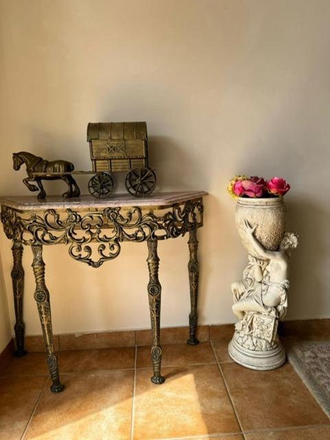 Zion Jardim Monsanto Bed & Breakfast Bagian luar foto