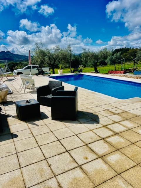 Zion Jardim Monsanto Bed & Breakfast Bagian luar foto
